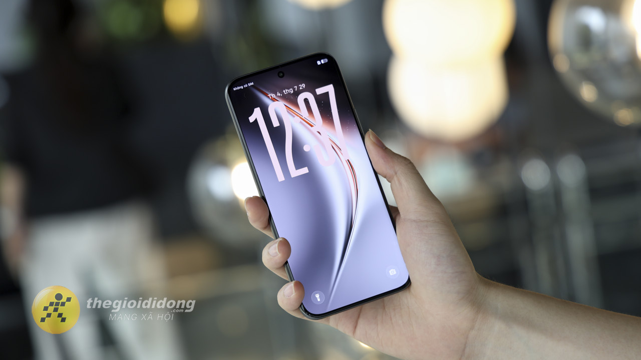Màn Hình Tecno Pova Curve 2 5G