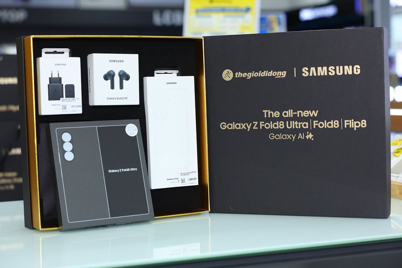Sự kiện giao hàng Galaxy Z Fold8