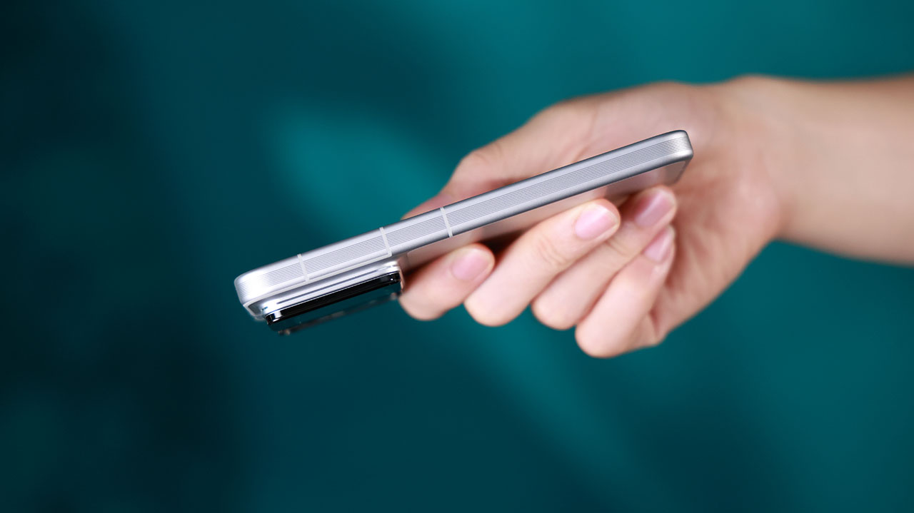 Trên Tay Honor Robot Phone