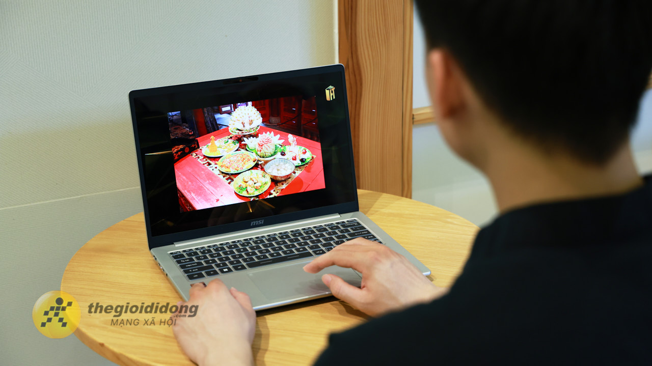 Trên Tay Msi Modern 14S Ai+ G3Mg-050Vn