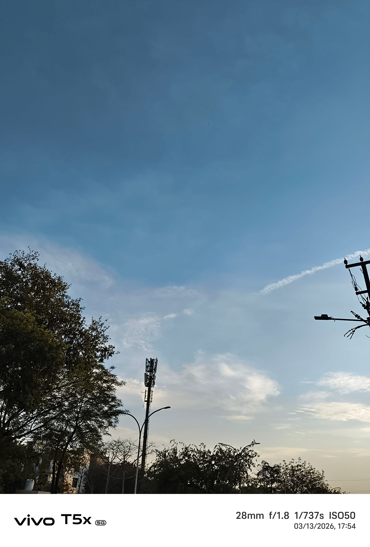 Trên Tay Vivo T5X 5G