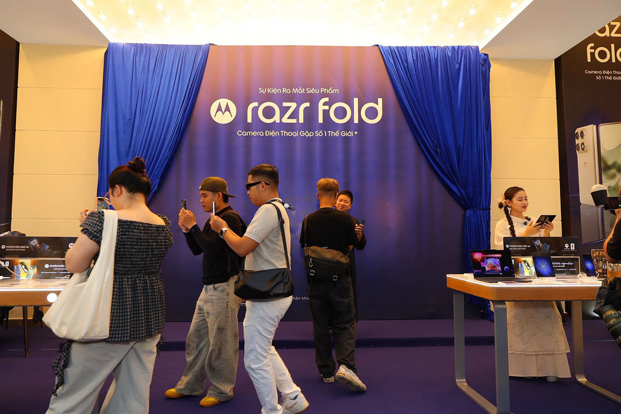 Sự Kiện Ra Mắt Motorola Razr Fold Tại Việt Nam