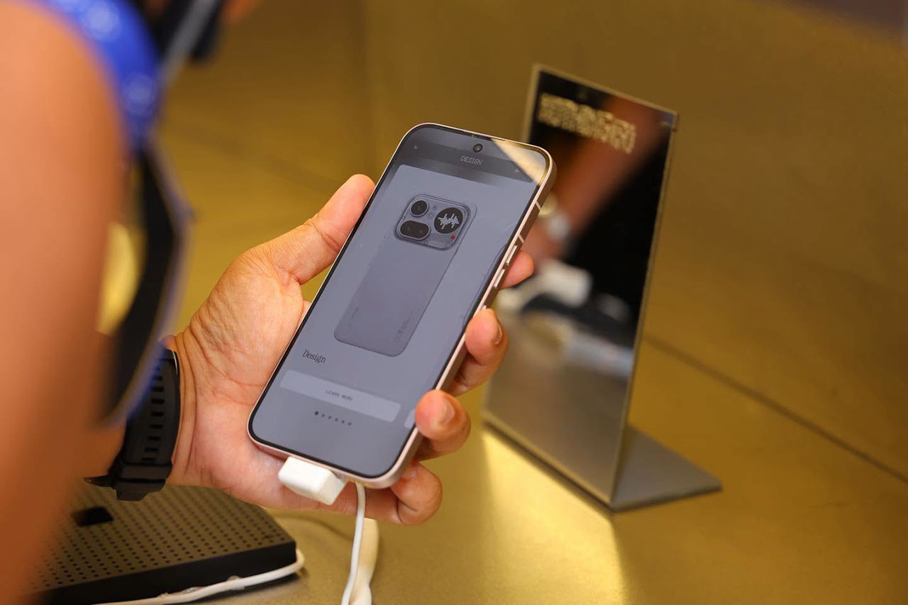 Sự kiện ra mắt Nothing Phone Sự kiện ra mắt Nothing Phone
