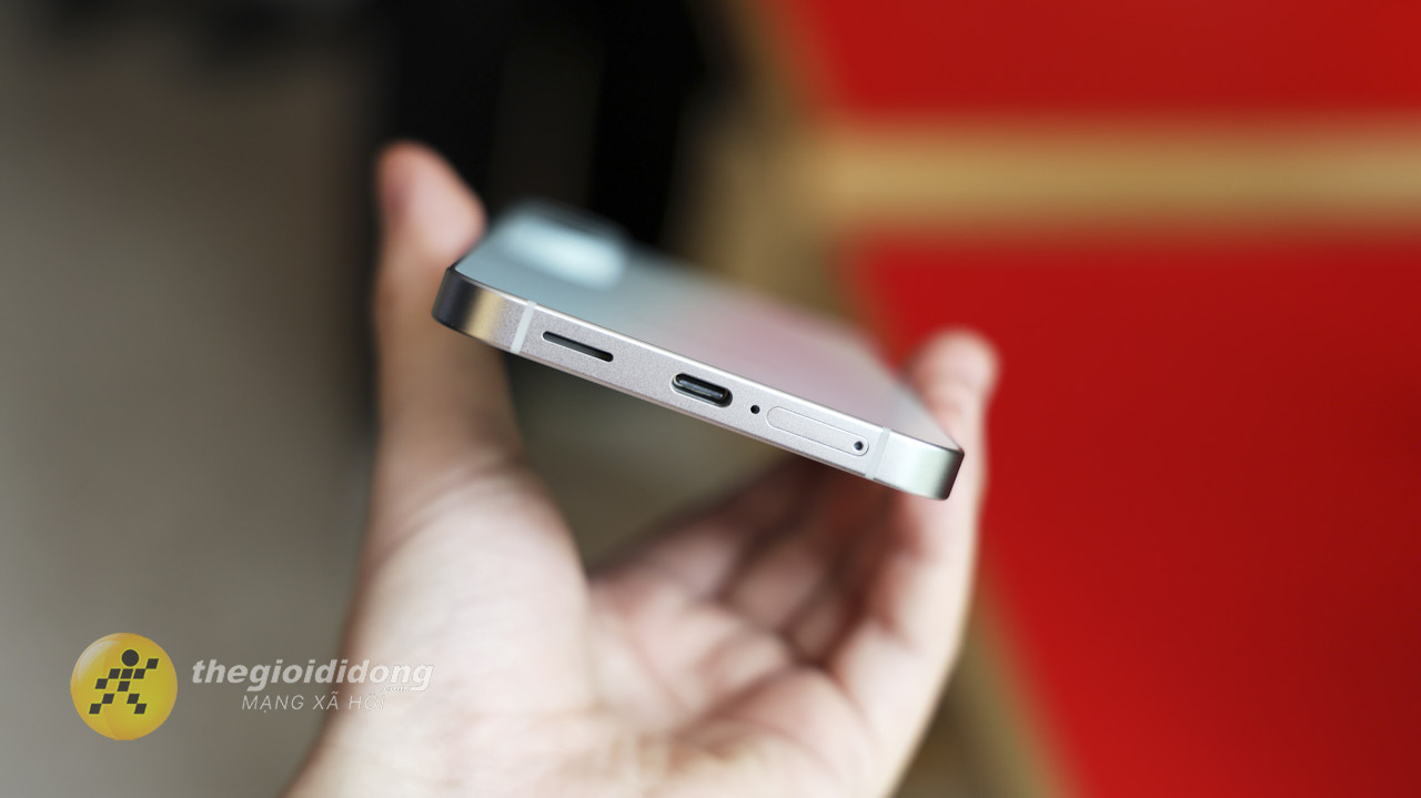 Trên tay Galaxy S26 FE Trên tay Galaxy S26 FE