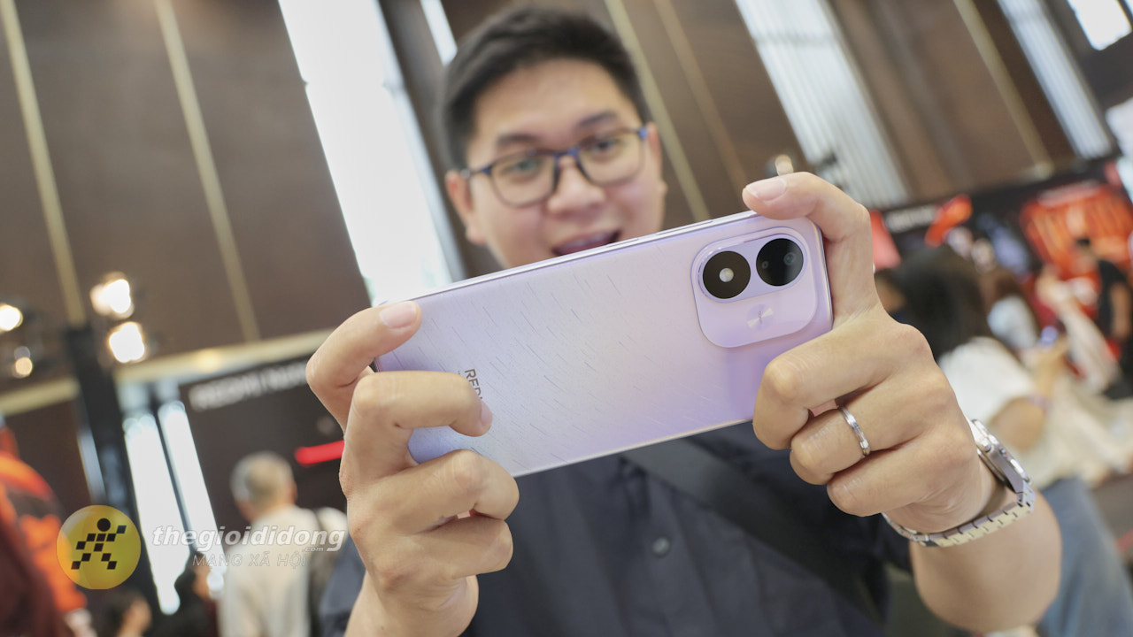 Trên tay Xiaomi Redmi Note 17 4G Trên tay Xiaomi Redmi Note 17 4G