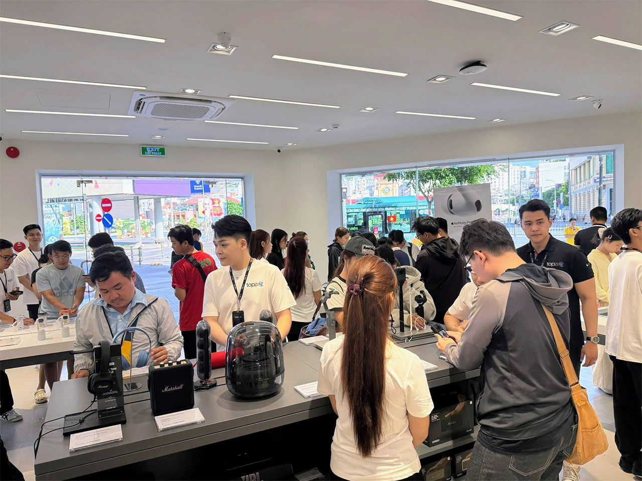 TopZone Hàm Nghi chính thức khai trương TopZone Hàm Nghi chính thức khai trương