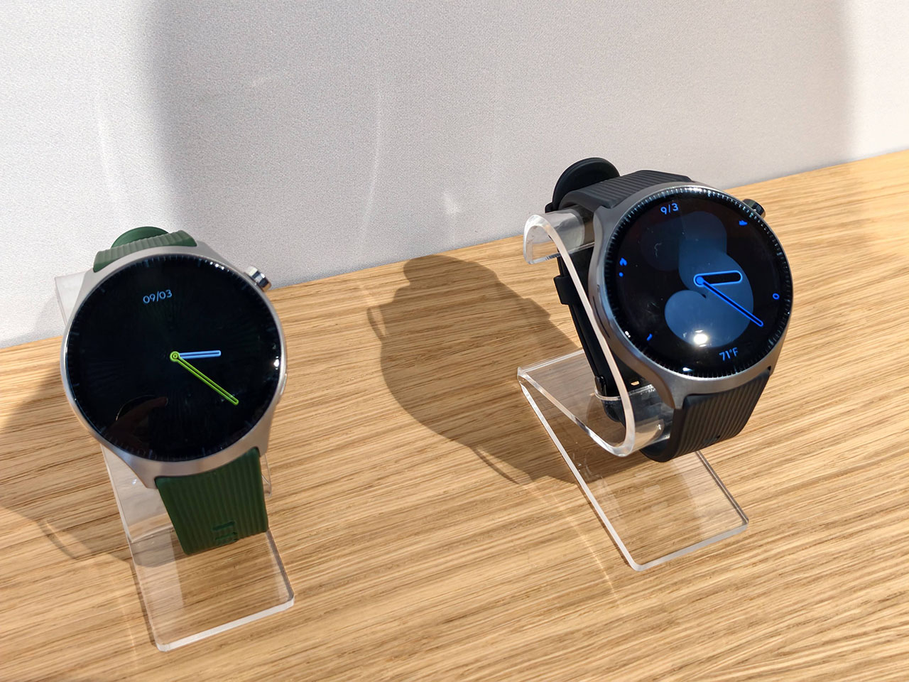 motorola moto Watch Ultra ra mắt motorola moto Watch Ultra ra mắt