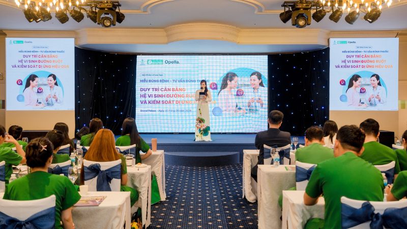 Đại diện Opella phát biểu khai mạc hội thảo khoa học Đại diện Opella phát biểu khai mạc hội thảo khoa học