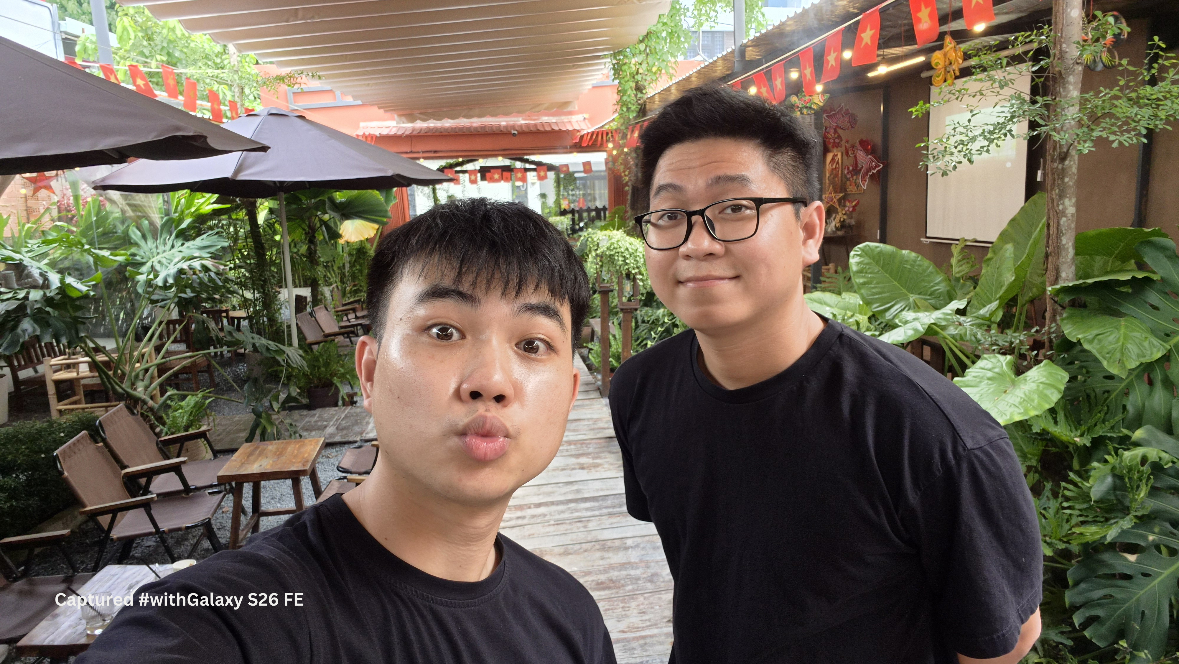 Trải Nghiệm Nhanh Galaxy S26 Fe: 3 Màu Sắc Thời Trang, Camera Đẳng Cấp Với Provisual Engine Và Photo Assist