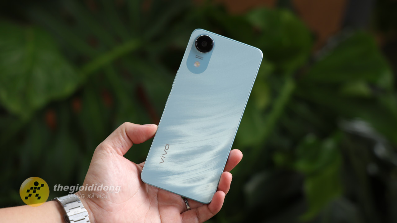 Trên Tay Vivo Y05E