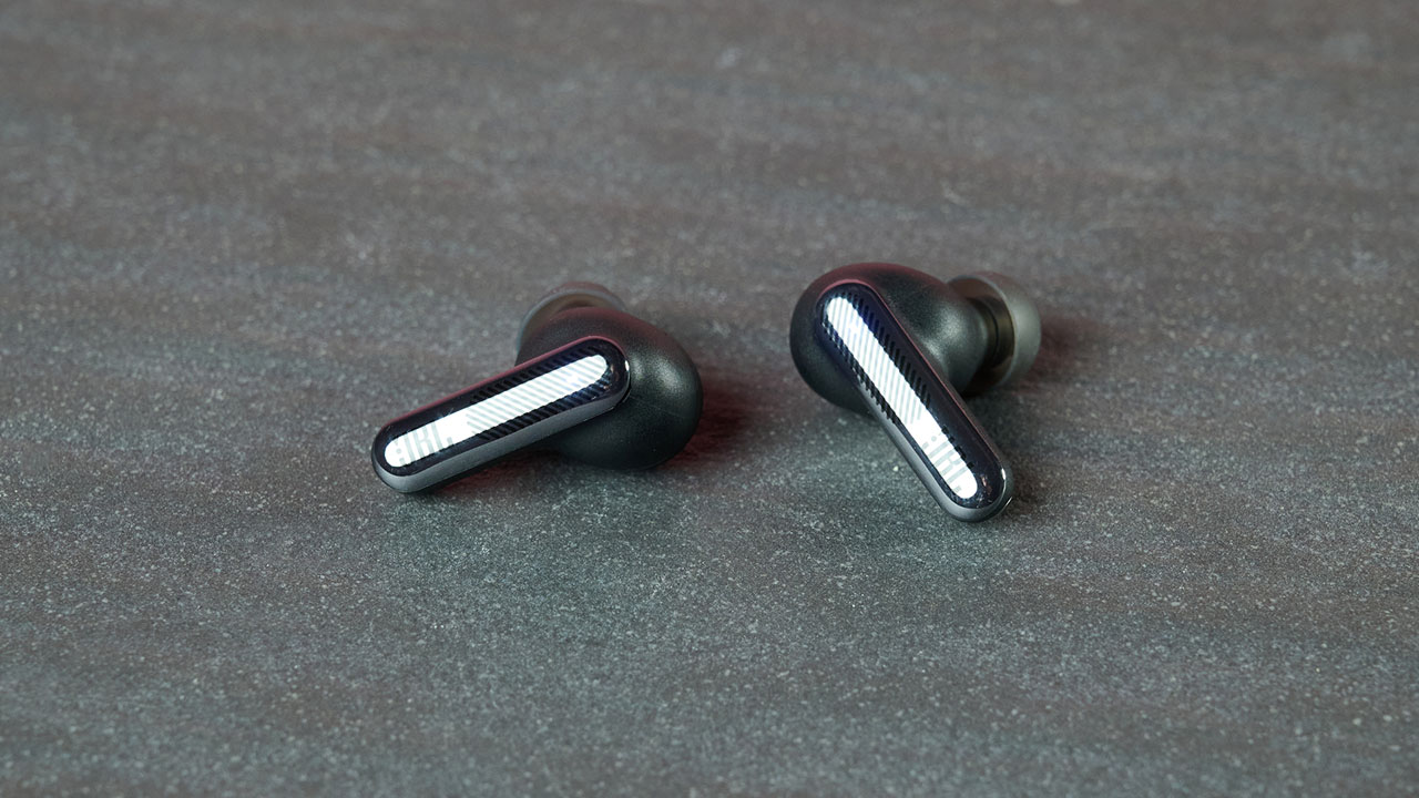 Tất Tần Tật Jbl Live Beam 4