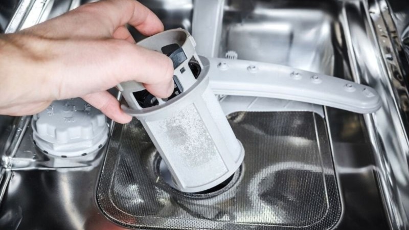 Van chống tràn đóng vai trò cắt nước và kích hoạt bơm xả khi phát hiện sự rò rỉ