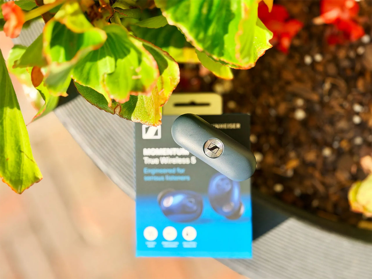 Tất Tần Tật Sennheiser Mtw5