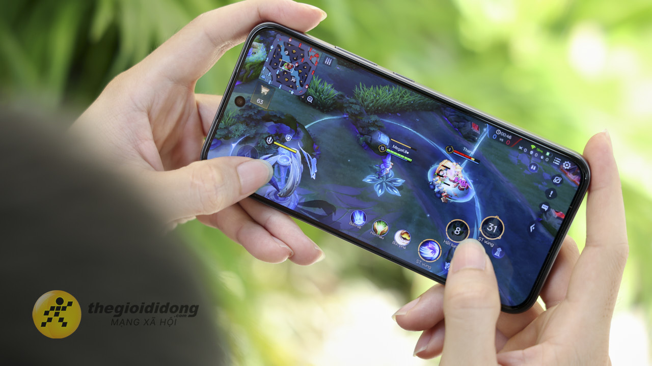 Trên Tay Oppo A7 Pro