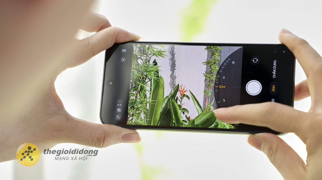 Trên Tay Oppo A7 Pro
