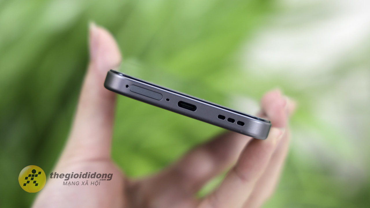 Trên Tay Oppo A7 Pro