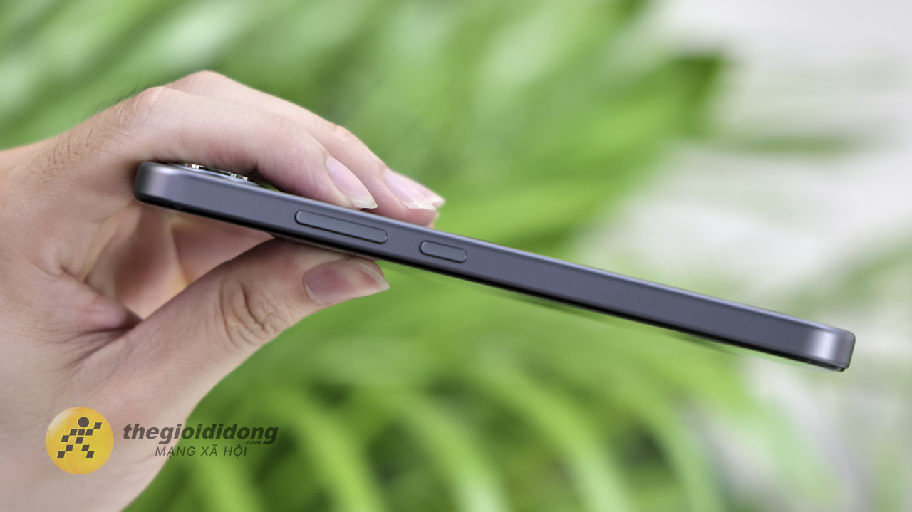 Trên Tay Oppo A7 Pro