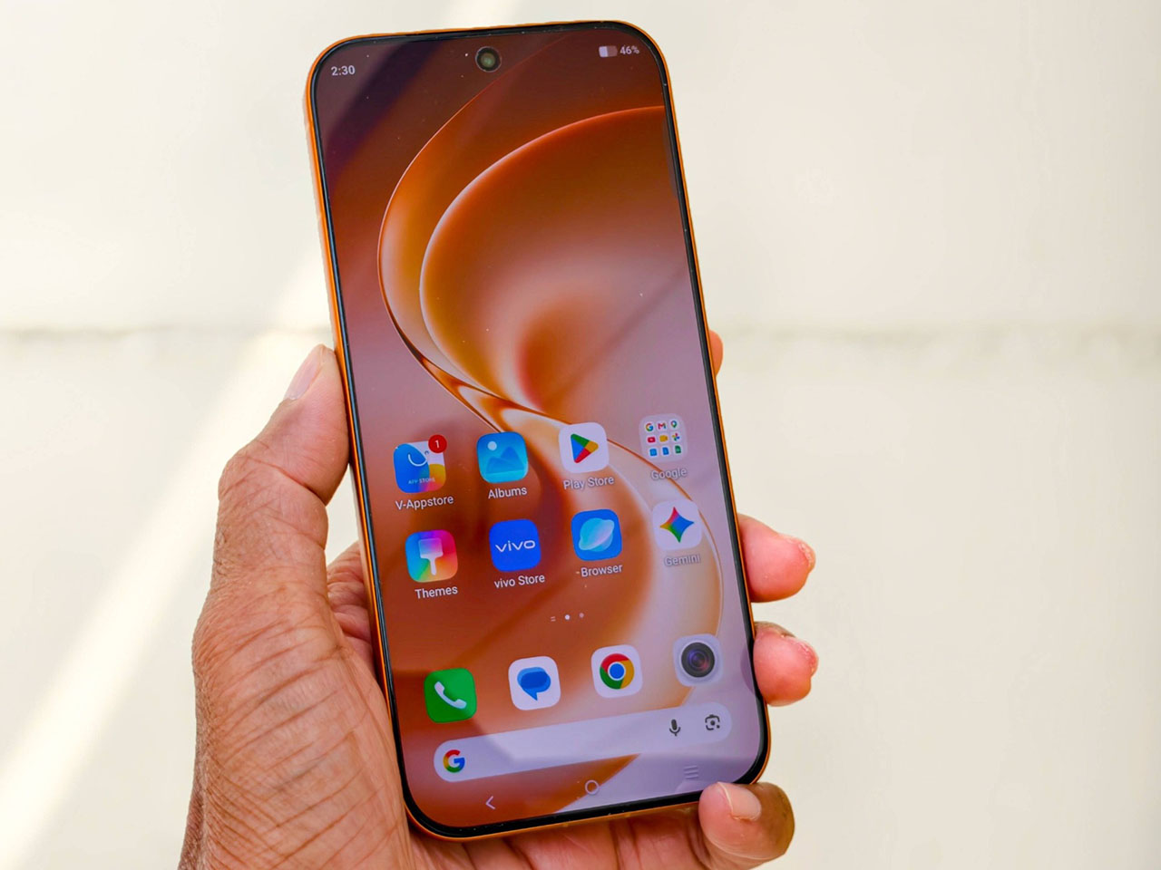 Trên Tay Vivo V80 5G
