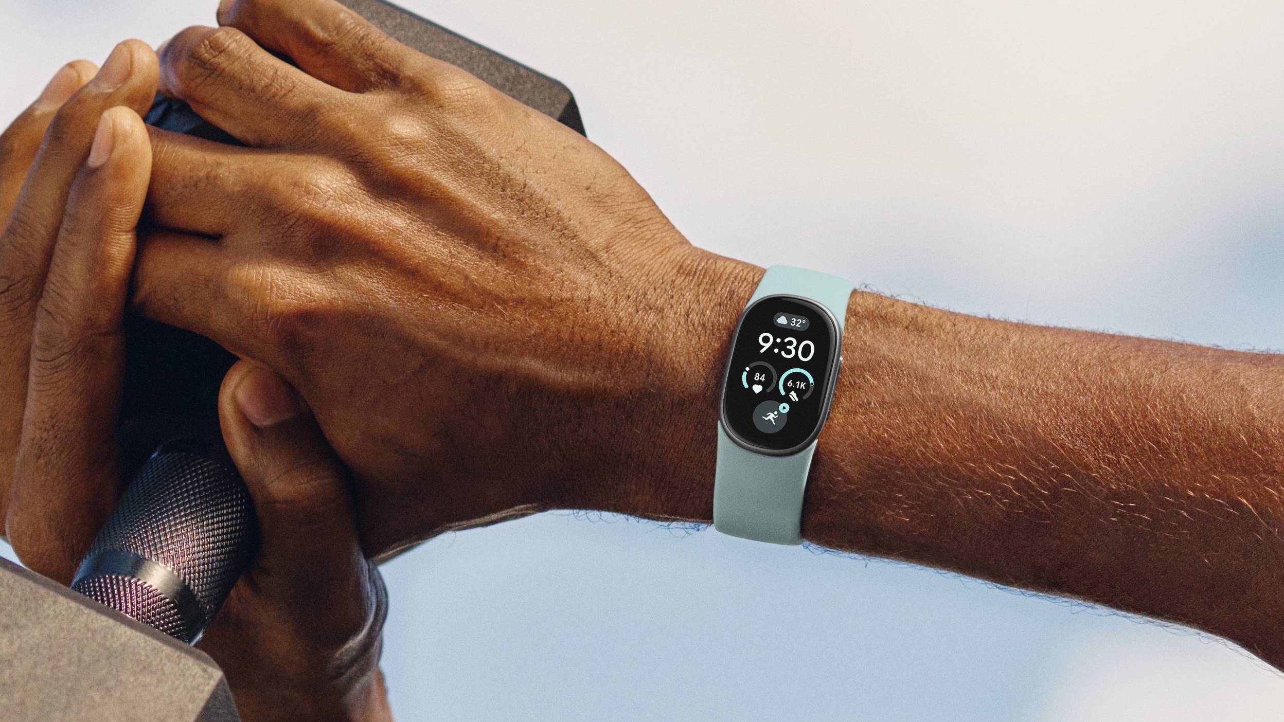 Google Fitbit Edge