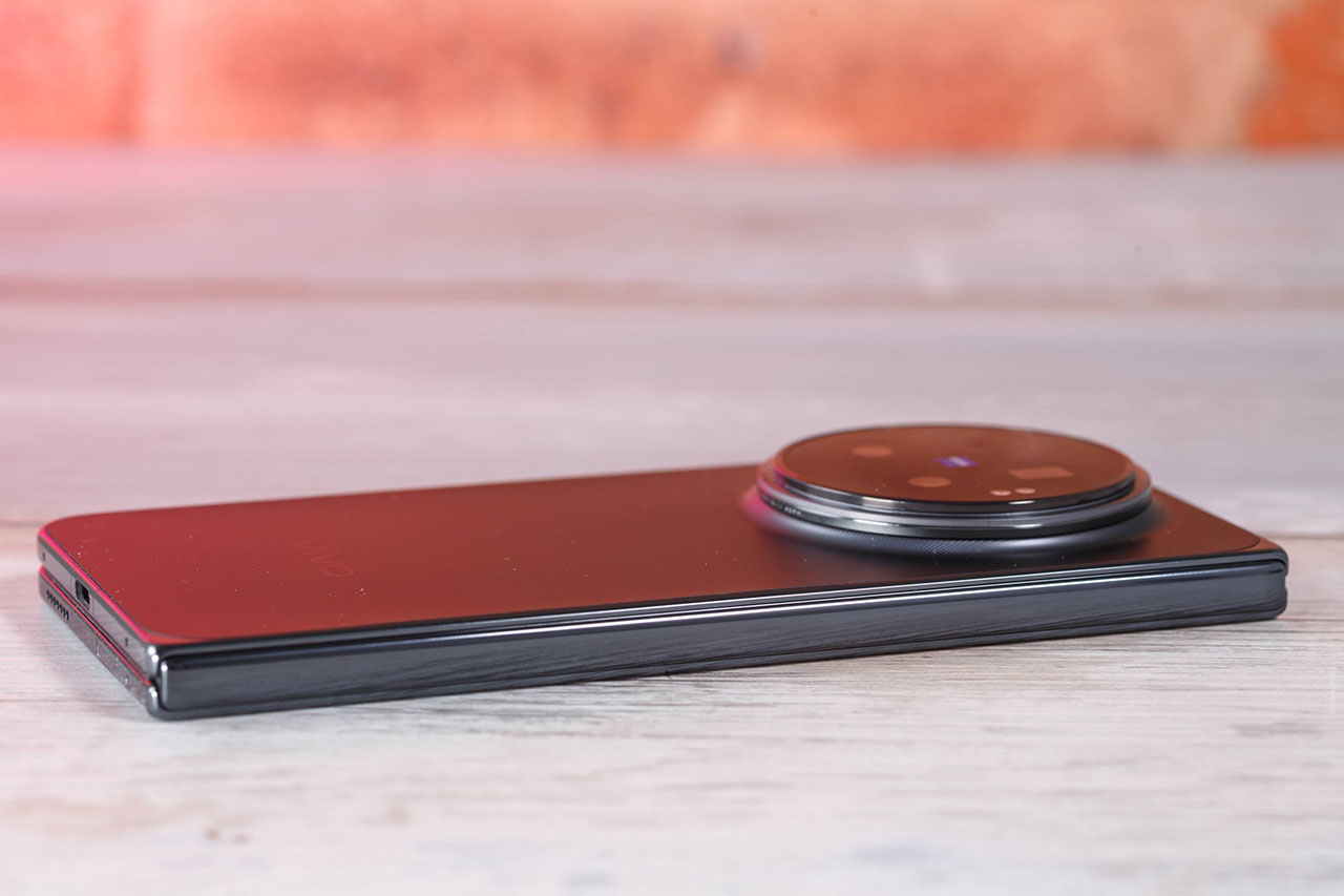 Trên Tay Vivo X Fold6