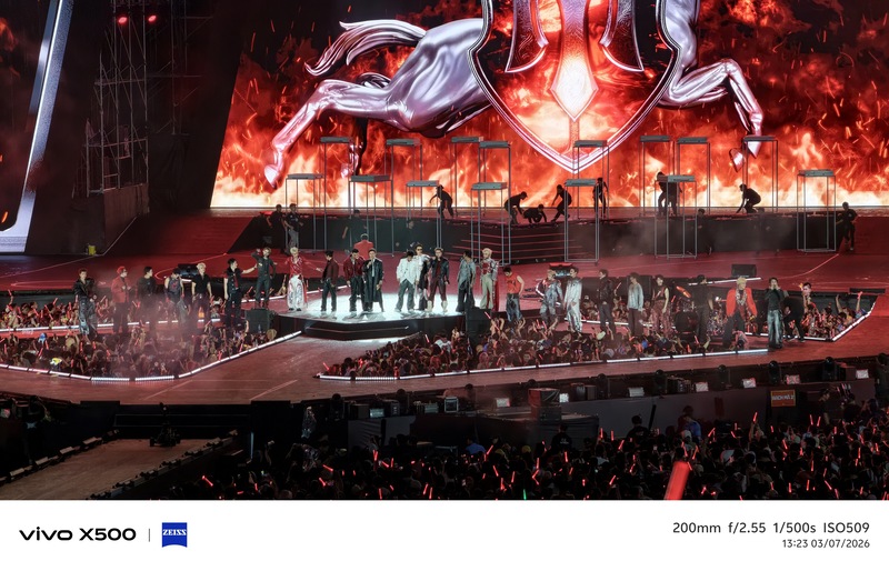 Vivo X500 Camera Concert 8