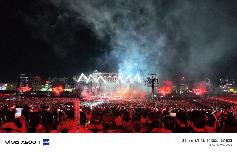 Vivo X500 Camera Concert 6