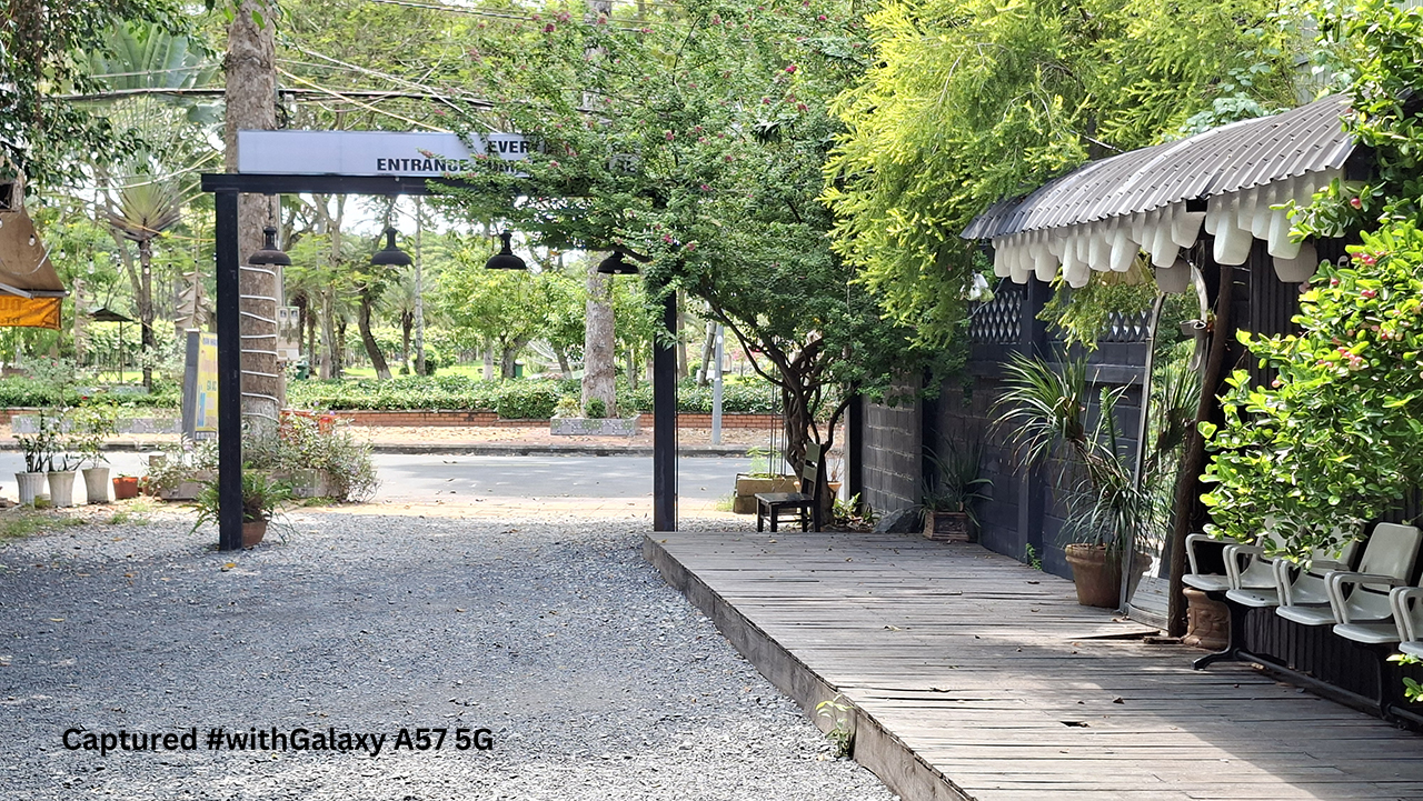 Ảnh Chụp Đủ Sáng Từ Galaxy A57 5G: