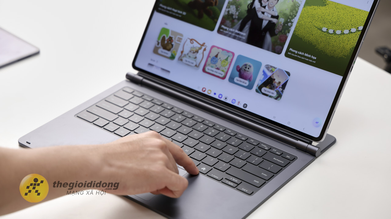 Mỏng Nhẹ Bất Ngờ - Hiệu Năng Không Nhường Bước