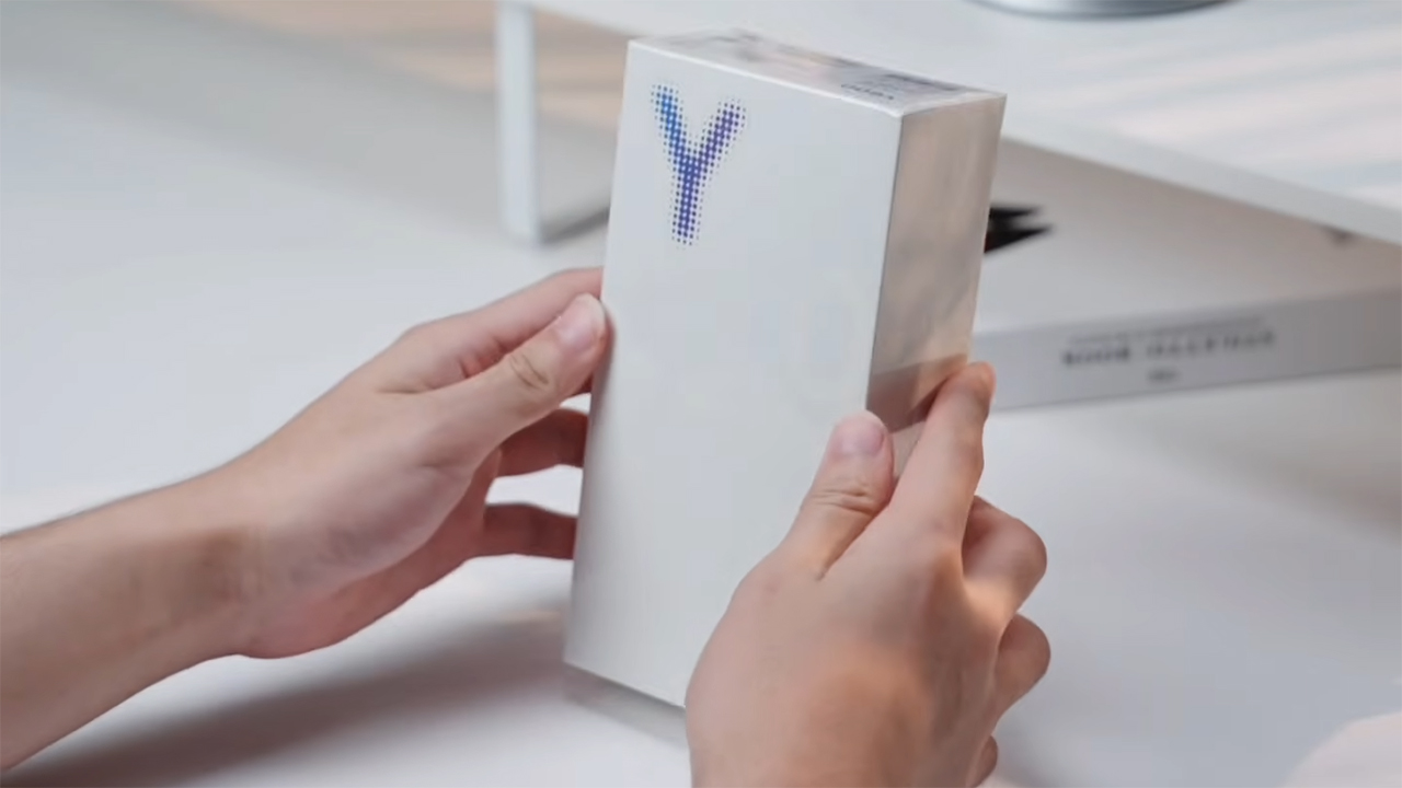 Trên Tay Vivo Y600