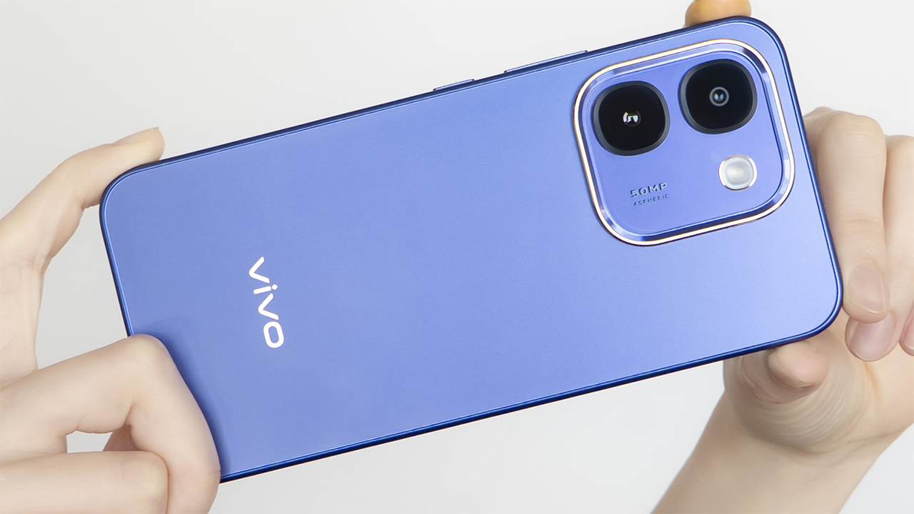Trên Tay Vivo Y600