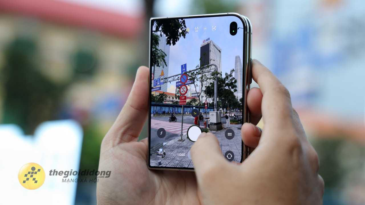 Trên Tay Iphone Duo