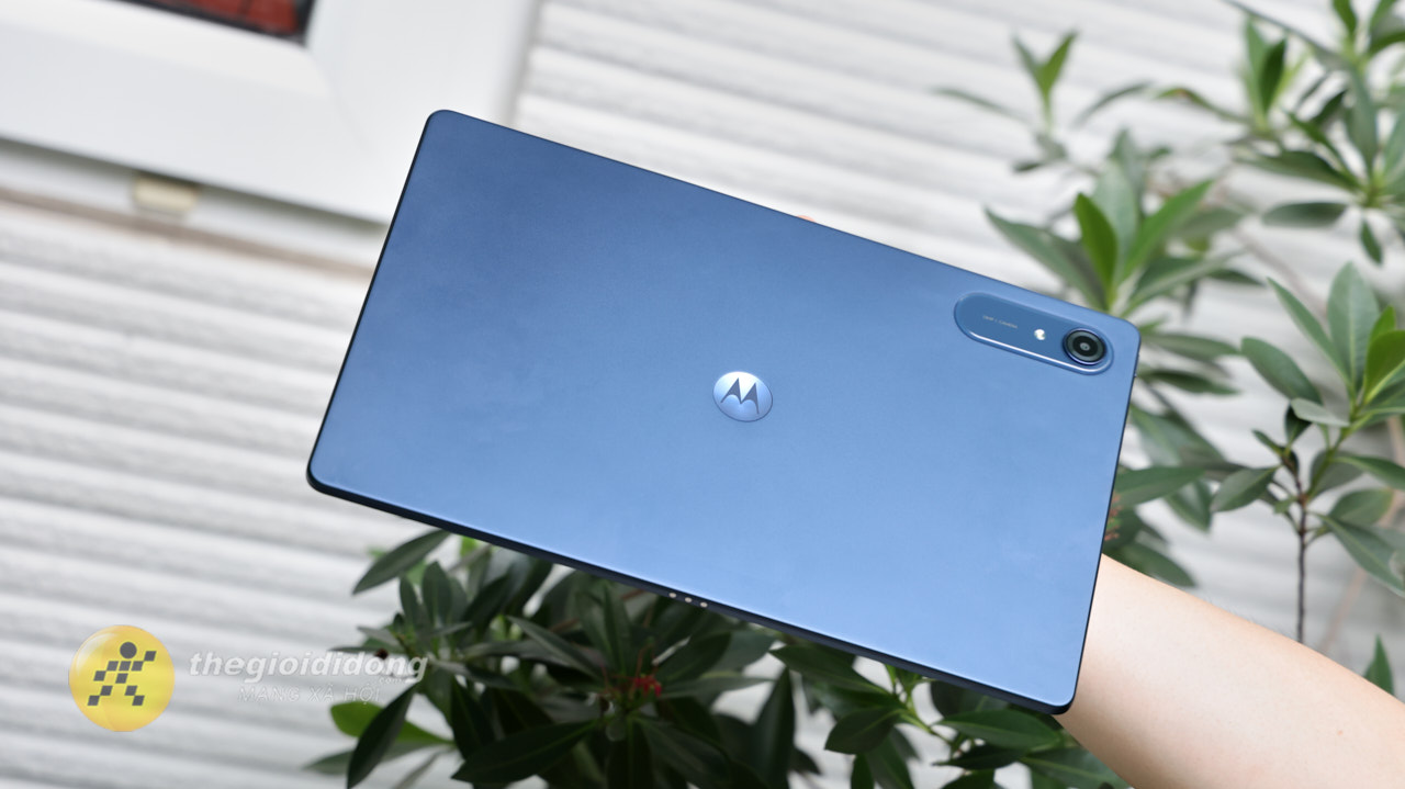 Trên Tay Motorola Moto Pad 70 Pro