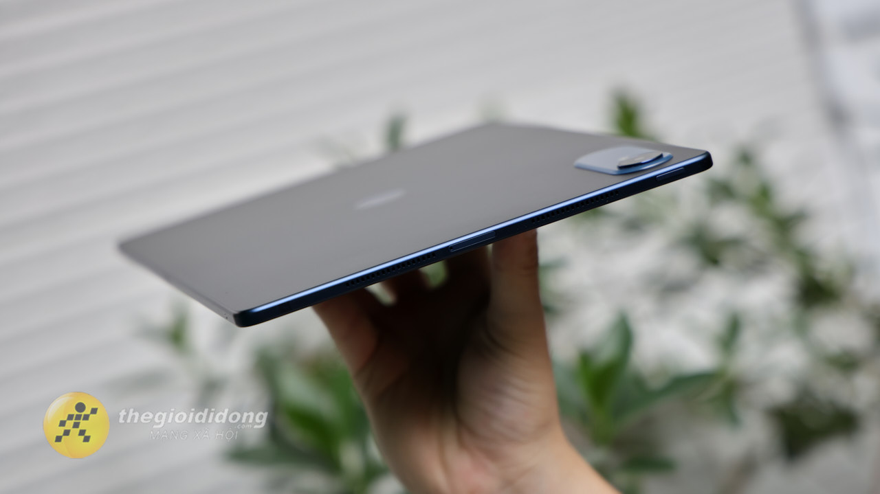 Trên Tay Motorola Moto Pad 70 Pro