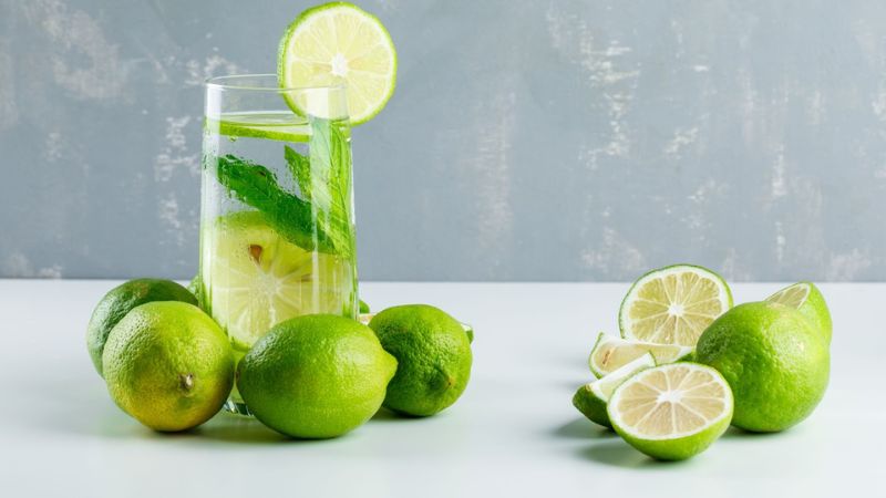 Người bệnh tăng huyết áp có thể uống nước chanh