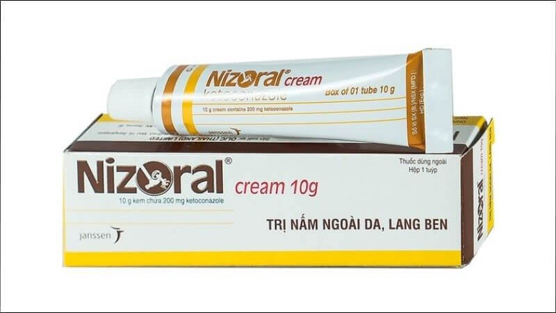 Có thể dùng thuốc bôi trị nấm nhưng thuốc khó tiếp cận hoàn toàn tế bào nấm do tóc che khuất