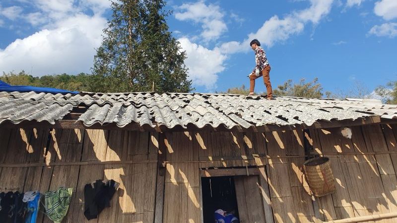 Người dân không tự ý tháo dỡ tấm lợp A-C