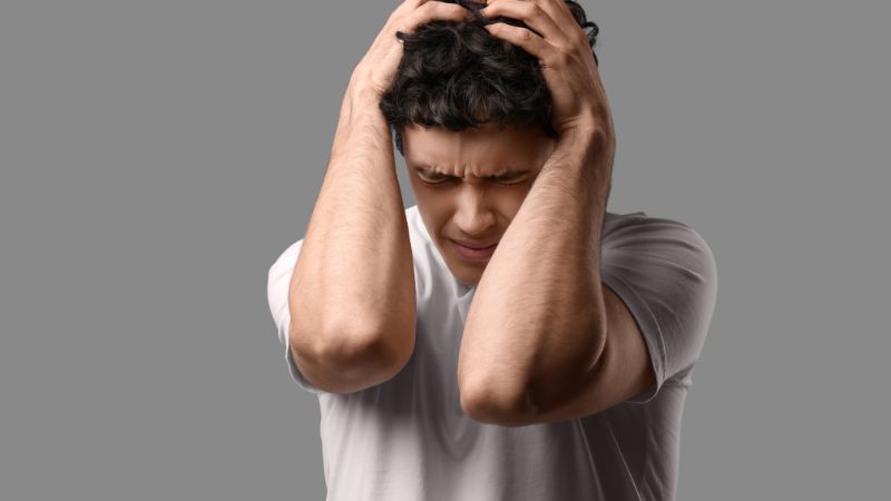 Căng thẳng và lo lắng tột độ có khả năng gây đổ mồ hôi lạnh Căng thẳng và lo lắng tột độ có khả năng gây đổ mồ hôi lạnh