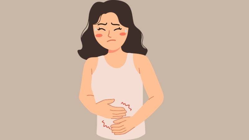 Đau bụng kéo dài là triệu chứng thường gặp của lao hệ tiết niệu sinh dục ở nữ