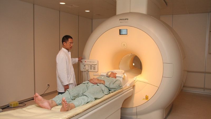 Chụp cộng hưởng từ não bộ có thể chẩn đoán bệnh Alzheimer khởi phát ở người trẻ tuổi Chụp cộng hưởng từ não bộ có thể chẩn đoán bệnh Alzheimer khởi phát ở người trẻ tuổi