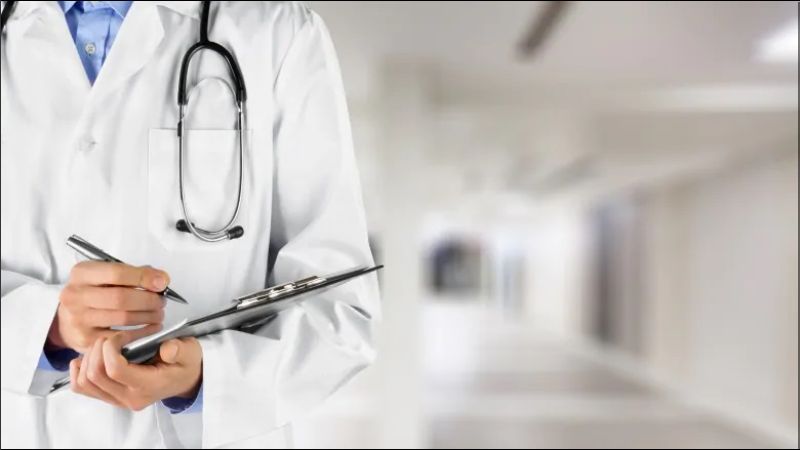 Bạn nên đến gặp bác sĩ khi xuất hiện các dấu hiệu bất thường ở bàn chân