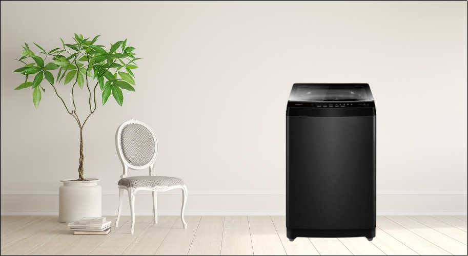 Máy giặt Aqua Inverter 11 kg AWM11-B316L(B) được nhiều người yêu thích bởi việc bỏ quần áo vào tiện lợi