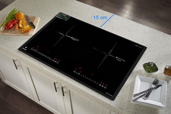 Đặt bếp cách tường 10-15 cm giúp không khí lưu thông, tản nhiệt tốt