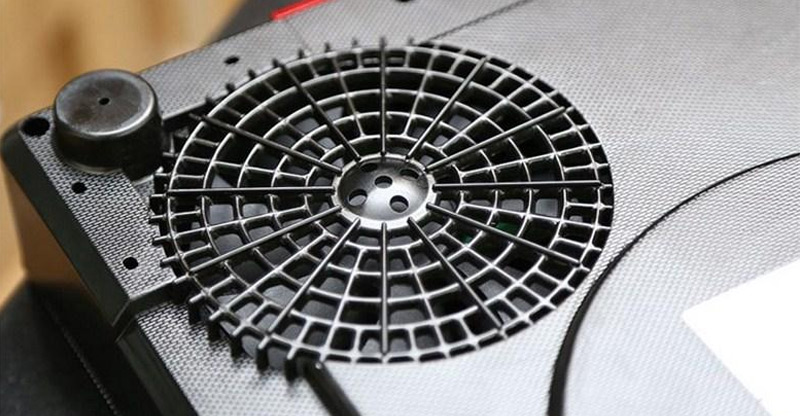 Thường xuyên kiểm tra quạt tản nhiệt, đảm bảo không bị vật cản che lấp