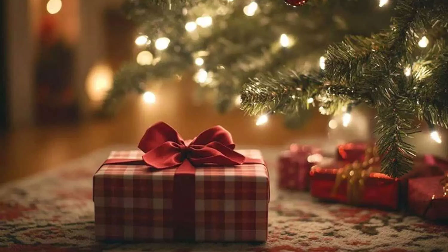 Không gian làm việc tràn ngập không khí lễ hội