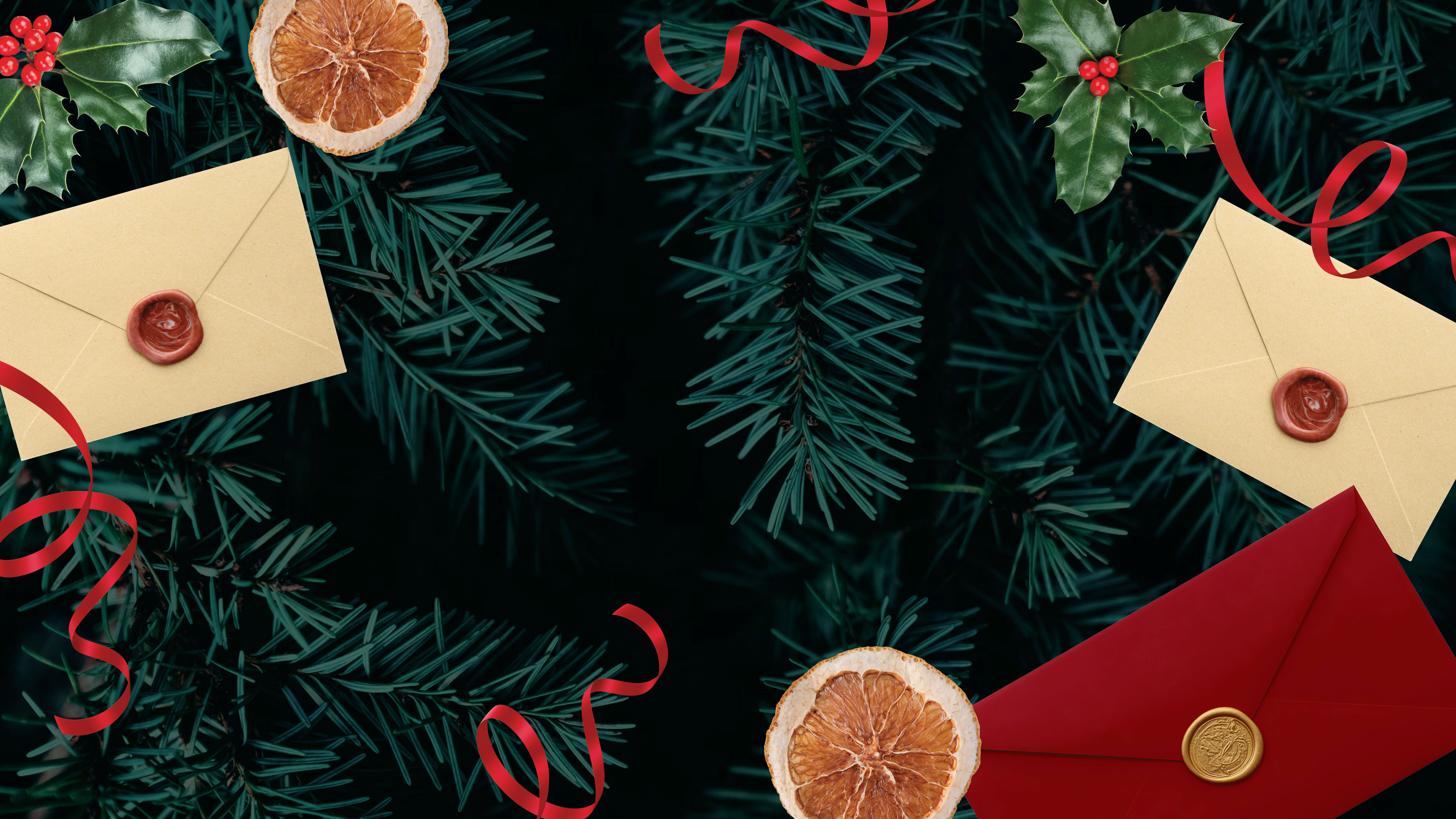 Không gian làm việc tràn ngập không khí lễ hội