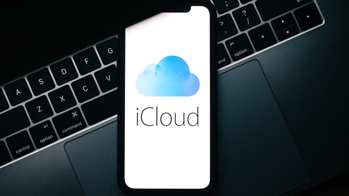 iCloud l&agrave; dịch vụ lưu trữ v&agrave; đồng bộ dữ liệu tr&ecirc;n đ&aacute;m m&acirc;y