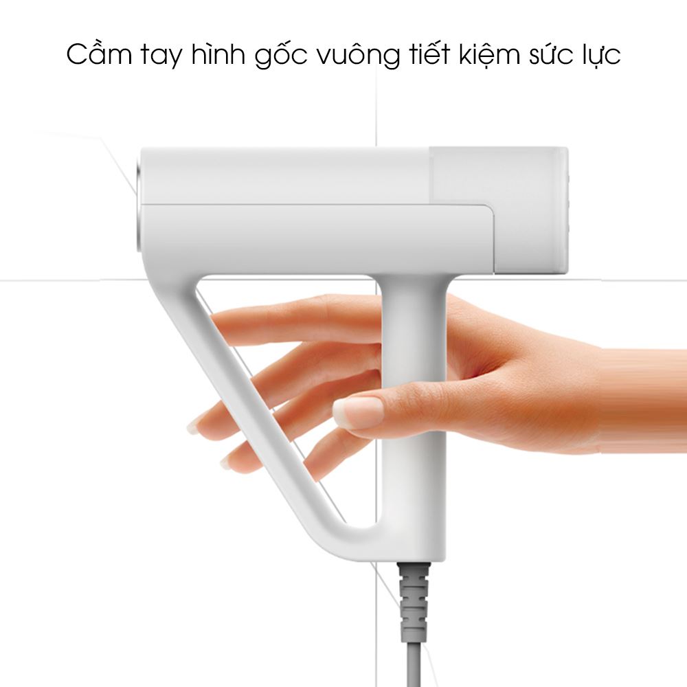 Bàn ủi hơi nước Deerma HS100 có thiết kế nhỏ gọn, tinh tế chỉ 0.7 kg, dễ mang theo và ủi đồ linh hoạt, diệt khuẩn hiệu quả!