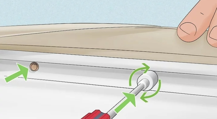 Vặn lại các vít để cổ định miếng gioăng mới