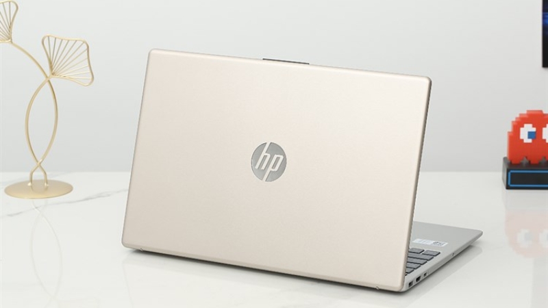 HP 15 fd0303TU i3 1315U HP 15 fd0303TU i3 1315U