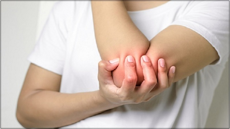 Đau khuỷu tay là tình trạng đau ở vị trí xương cánh tay kết nối với xương cẳng tay